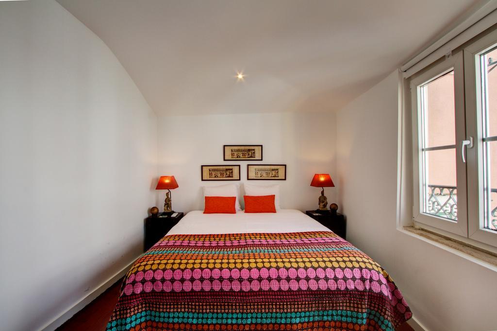 Great Duplex Apartment In Alfama リスボン エクステリア 写真